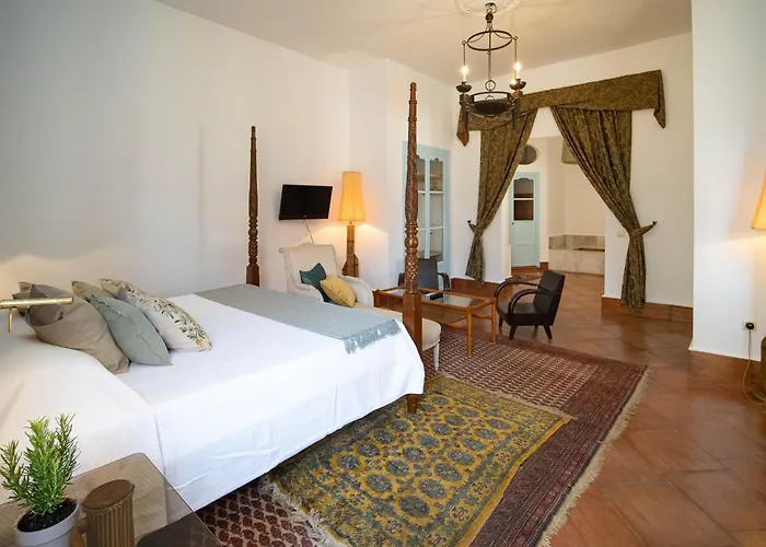 La Casa 1832 Boutique