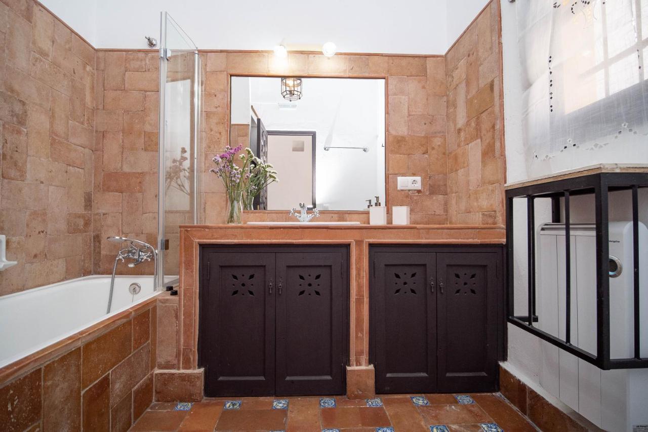 La Casa 1832 Boutique *